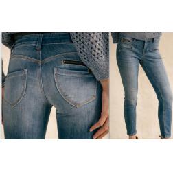jean freeman t porter e26 alexa hi w crop